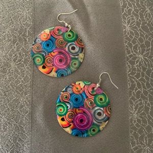Beautiful swirled earrings